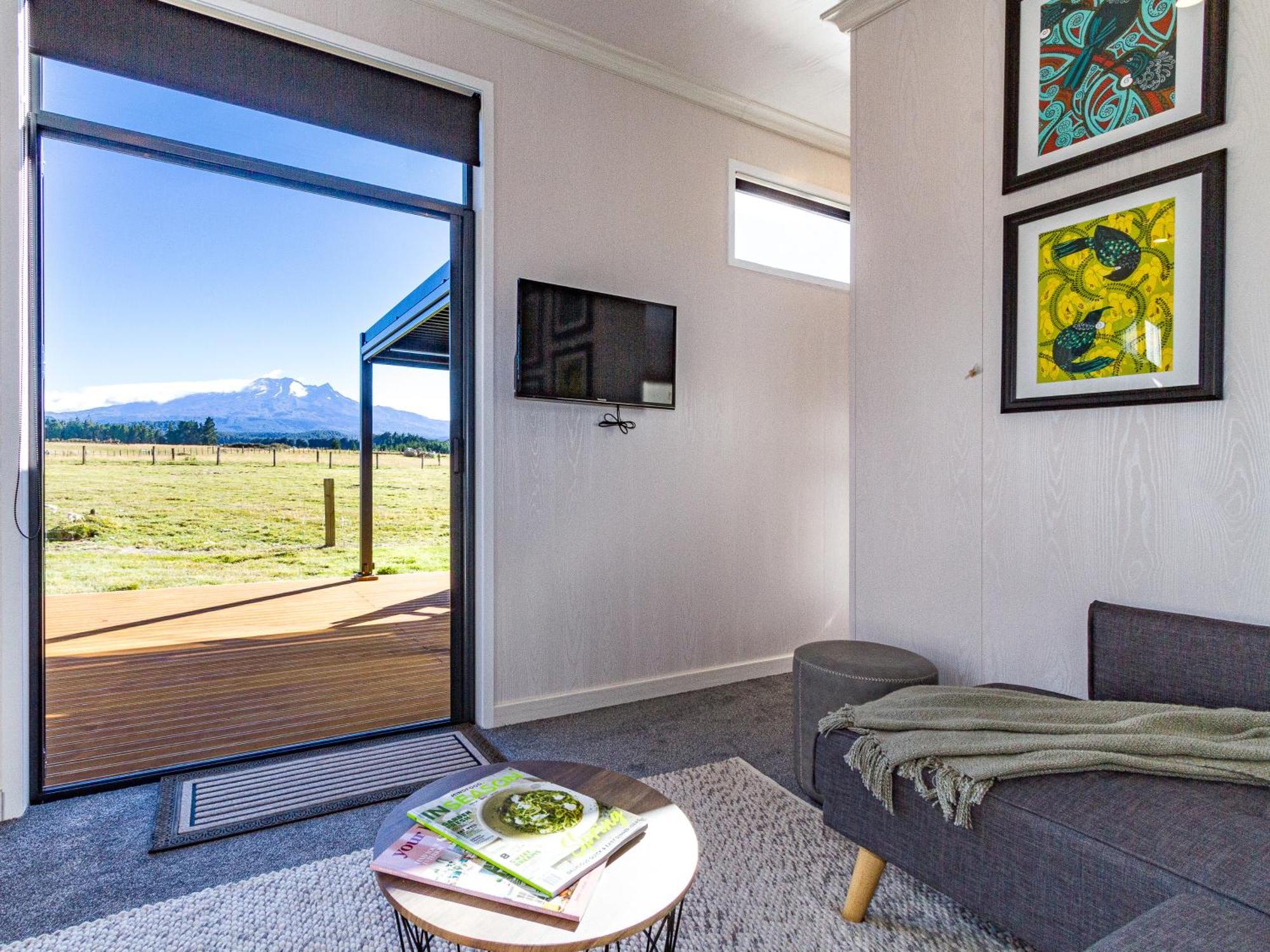 Mangateitei Views - Rangataua Tiny Home 오하쿠네 외부 사진
